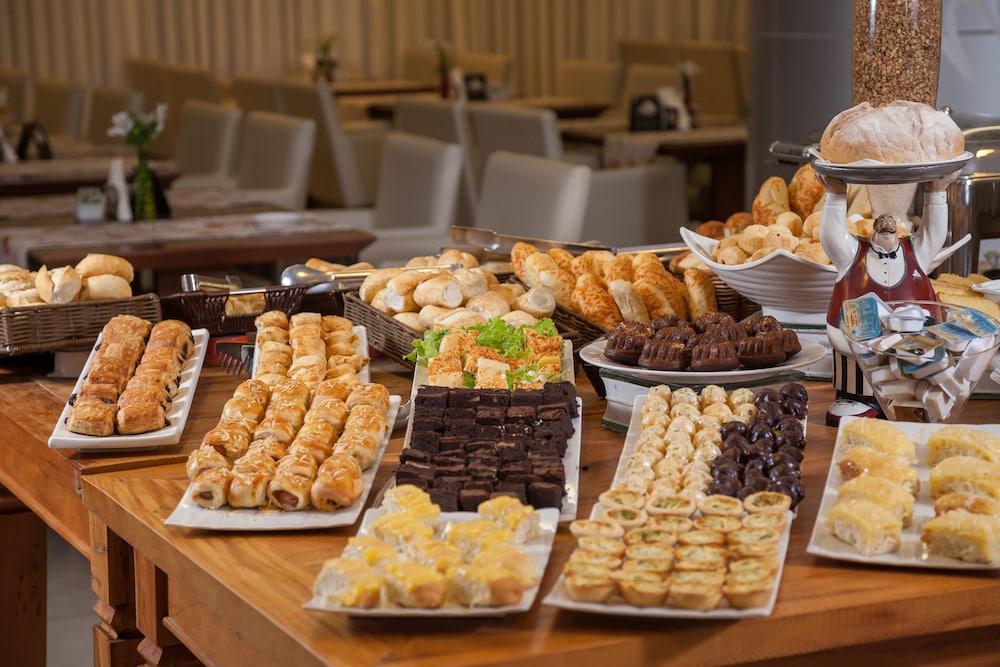Ramada By Wyndham Macae Hotel & Suites Εξωτερικό φωτογραφία